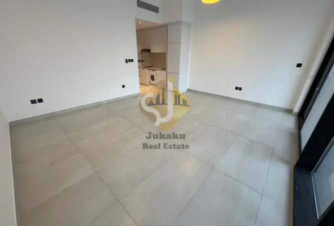 160555001 - Property Image 3