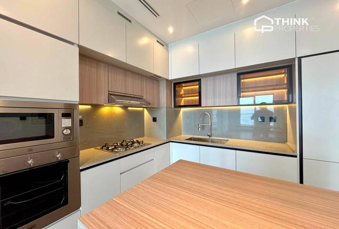 136081003 - Property Image 3