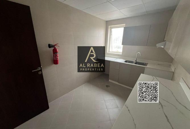 93135430 - Property Image 3