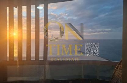 Apartment - 1 Bedroom - 2 Bathrooms for rent in Ajman Corniche Residences - Ajman Corniche Road - Ajman