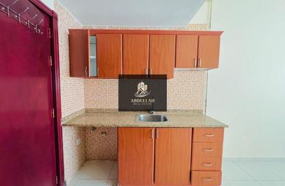 Apartment - Studio - 1 Bathroom for rent in Muwaileh 29 Building - Muwaileh - Sharjah