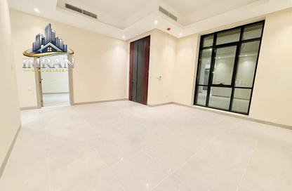 Villa - 5 Bedrooms - 7 Bathrooms for rent in Al Hooshi Villas - Hoshi - Al Badie - Sharjah Villa - 5 Bedrooms - 7 Bathrooms for rent in Al Hooshi Villas - Hoshi - Al Badie - Sharjah