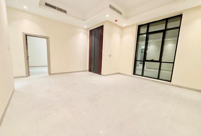 77400377 - صورة العقار 3