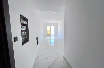 Apartment - 1 Bedroom - 2 Bathrooms for rent in Al Mowaihat 1 - Al Mowaihat - Ajman Apartment - 1 Bedroom - 2 Bathrooms for rent in Al Mowaihat 1 - Al Mowaihat - Ajman