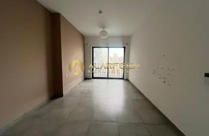 Apartment - Studio - 1 Bathroom for rent in Lucky 1 Residence - District 13 - Jumeirah Village Circle - Dubai