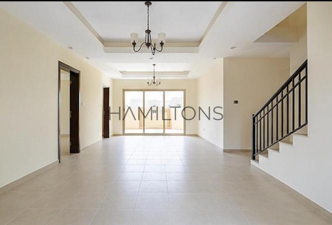 92216381 - Property Main Image