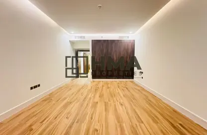 Apartment - 1 Bedroom - 2 Bathrooms for rent in Al Garhoud - Dubai