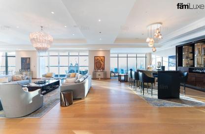 Apartment - 5 - 7+ for sale in Emirates Crown - Dubai Marina - Dubai