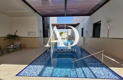 Villa - 5 Bedrooms - 5 Bathrooms for rent in Jumeirah 1 Villas - Jumeirah 1 - Jumeirah - Dubai