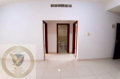 Apartment - 1 Bedroom - 2 Bathrooms for rent in Muwailih Building - Muwaileh - Sharjah