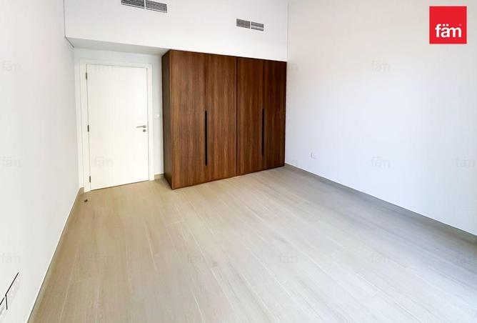 107305839 - Property Image 3