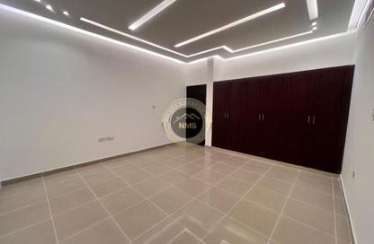 Apartment - Studio - 1 Bathroom for rent in Al Maqtaa Tower 1 - Hadbat Al Zafranah - Muroor Area - Abu Dhabi