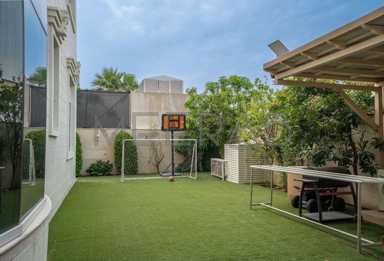 PREMIUM VILLA | FURNISHED | POOL | LIFT | GYM photo 25