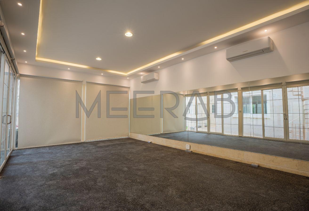 PREMIUM VILLA | FURNISHED | POOL | LIFT | GYM photo 27