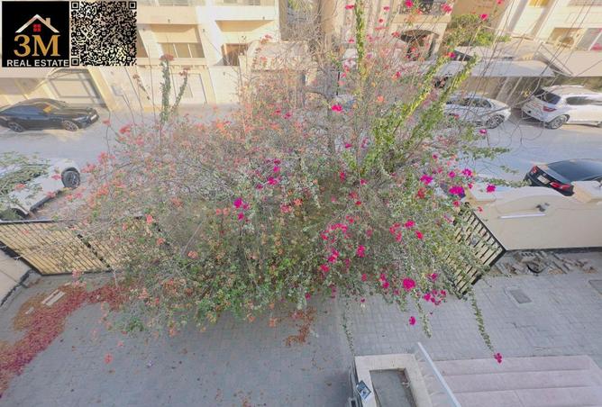 70670869 - Property Image 2