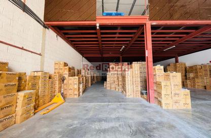 Warehouse - Studio - 1 for rent in Al Quoz Industrial Area 3 - Al Quoz Industrial Area - Al Quoz - Dubai