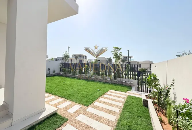 156925733 - Property Image 3