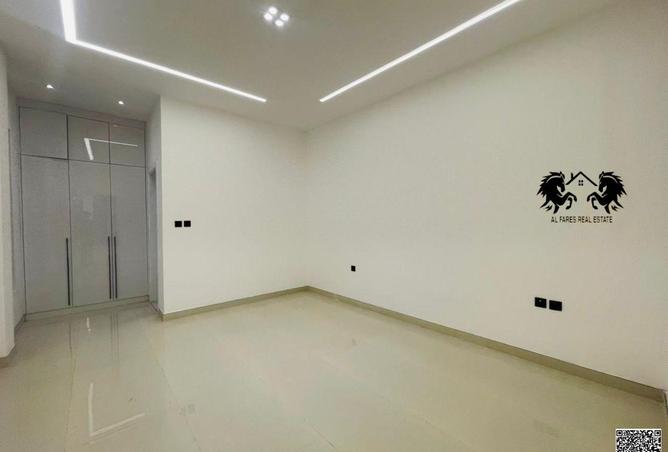 83249851 - صورة العقار 3