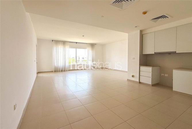 84898648 - Property Main Image