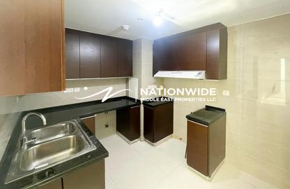 Apartment - 1 Bedroom - 1 Bathroom for rent in Burooj Views - Marina Square - Al Reem Island - Abu Dhabi