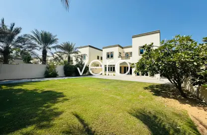 فيلا - 3 غرف نوم - 4 حمامات للايجار في ديستريكت 5 - جميرا بارك - دبي