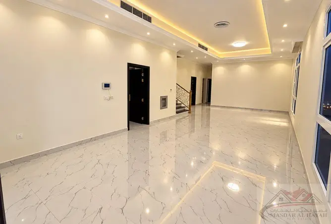 141913298 - Property Image 3