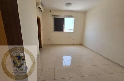 Apartment - Studio - 1 Bathroom for rent in Al Qulaya'ah - Al Sharq - Sharjah