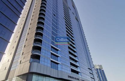 Apartment - 2 Bedrooms - 3 Bathrooms for rent in Wave tower - Corniche Road - Abu Dhabi