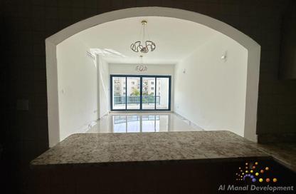 Apartment - 3 Bedrooms - 3 Bathrooms for rent in Al Noor Towers - Barsha Heights (Tecom) - Dubai