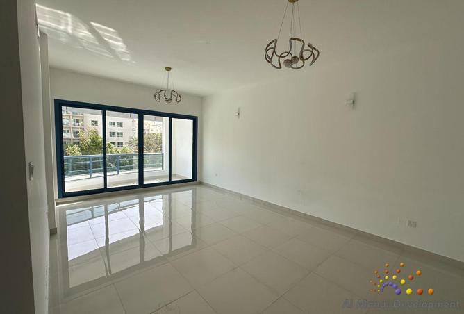 73111647 - Property Main Image
