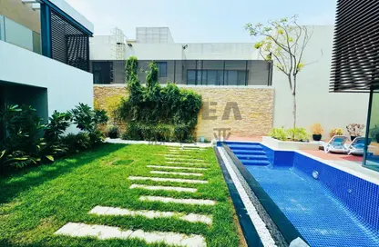 Villa - 5 Bedrooms - 6 Bathrooms for sale in Sobha Hartland Villas - Phase III - Sobha Hartland Villas - Sobha Hartland - Mohammed Bin Rashid City - Dubai