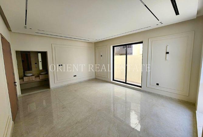 54389724 - Property Image 3