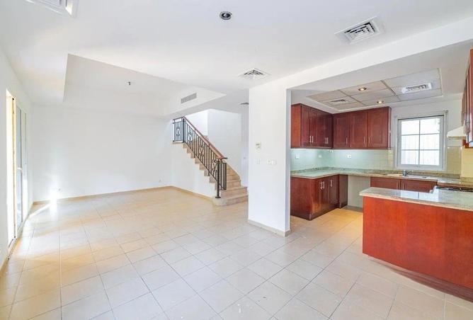 16110103 - Property Image 3