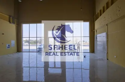 Show Room - Studio - 1 Bathroom for rent in Al Qusaidat - Ras Al Khaimah