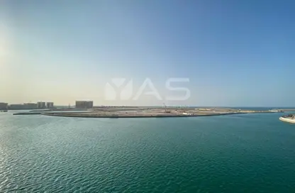 شقة - 2 غرف نوم - 3 حمامات للايجار في 18B البحيرة - لاجون - ميناء العرب - راس الخيمة - رأس الخيمة