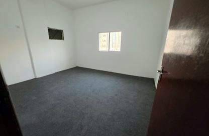 Apartment - 2 Bedrooms - 1 Bathroom for rent in Al Butina 9 Building - Al Butina - Sharjah