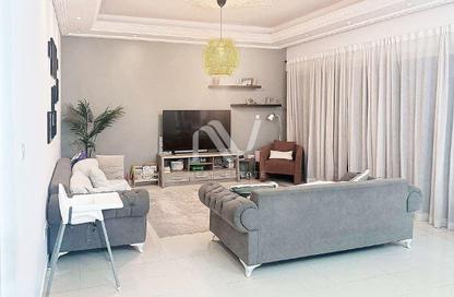 Townhouse - 3 Bedrooms - 4 Bathrooms for rent in Qattouf Community - Al Raha Gardens - Abu Dhabi Townhouse - 3 Bedrooms - 4 Bathrooms for rent in Qattouf Community - Al Raha Gardens - Abu Dhabi