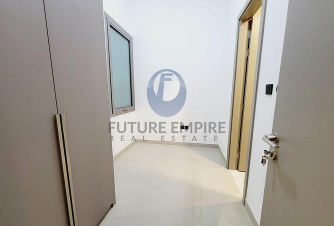 73844415 - Property Image 3