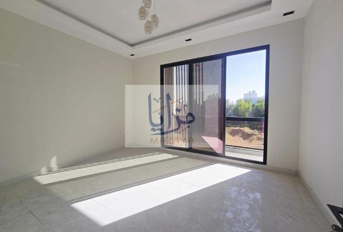 88759669 - صورة العقار 2