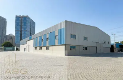 Warehouse - Studio - 2 Bathrooms for rent in Al Qusais Industrial Area - Al Qusais - Dubai