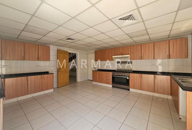 72307287 - Property Image 3