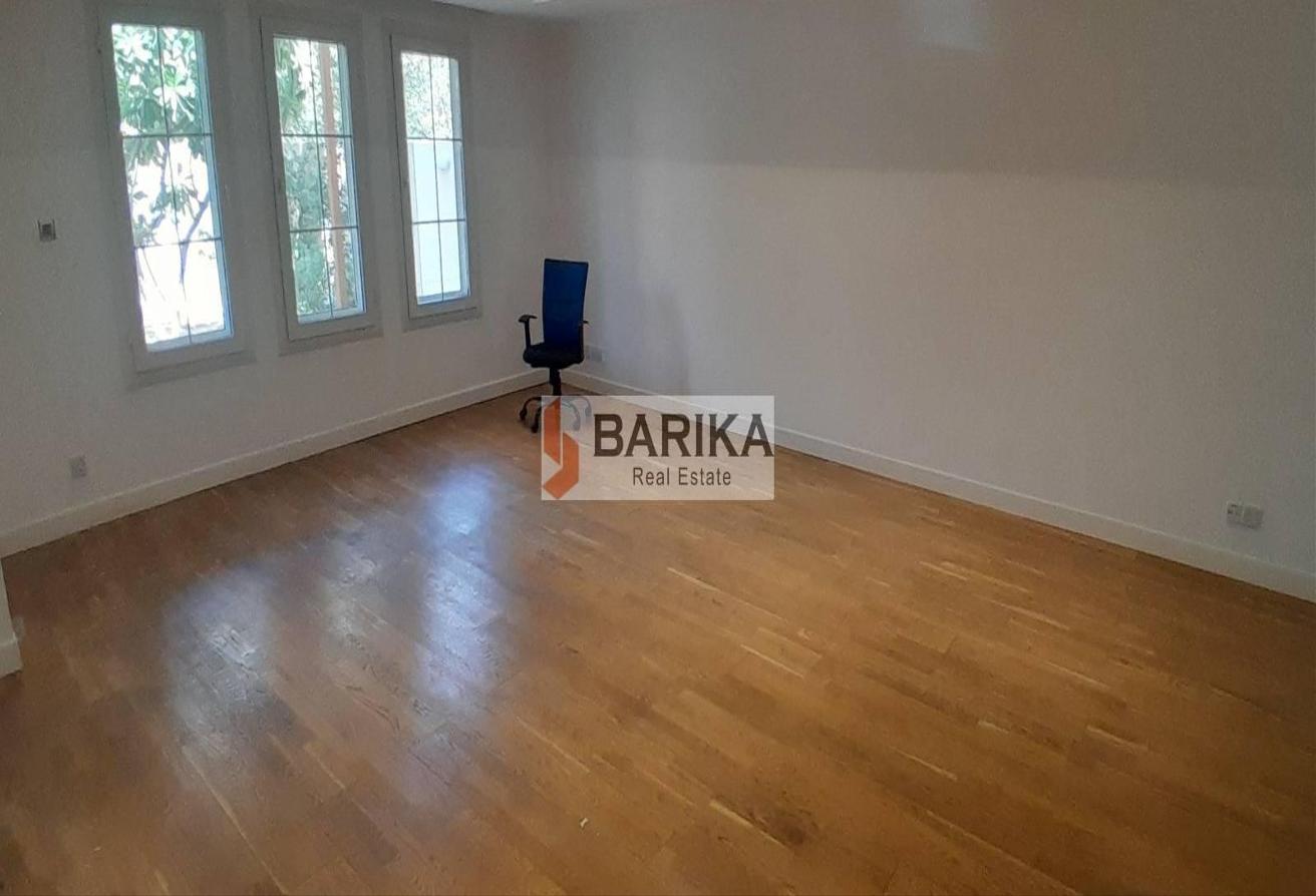 SINGLE ROW | FULLY UPGRADED | 3BED+STUDY photo 9