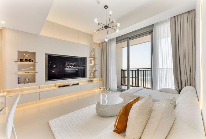 1-bed apartment in 5242 Tower 1 · Furnished · Sea view — photo 2