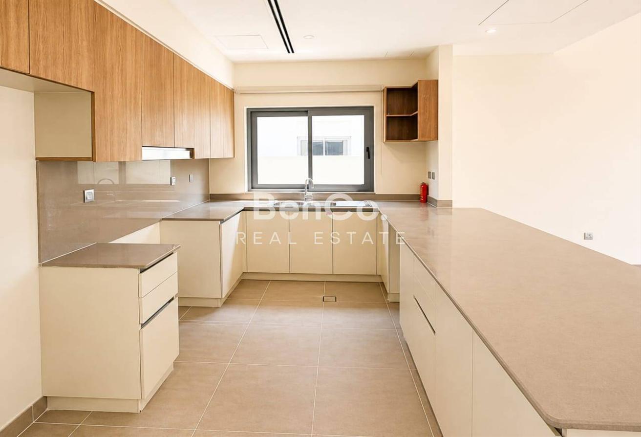 Near Amenities | 3 BR + Maid's | Vacant photo 4
