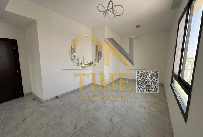 62880363 - Property Image 2