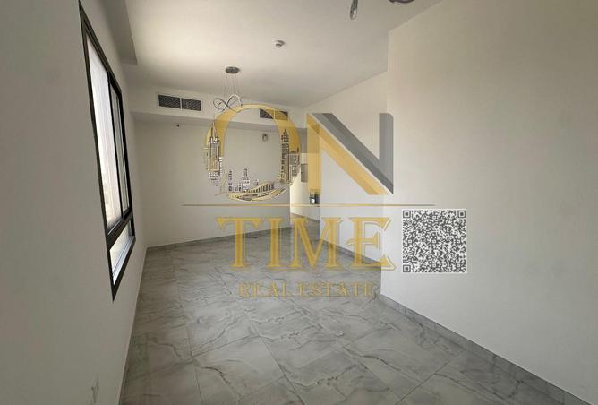 62880363 - Property Main Image