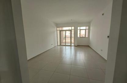 Apartment - 2 Bedrooms - 3 Bathrooms for rent in Waterfall District - Al Ghadeer - Abu Dhabi