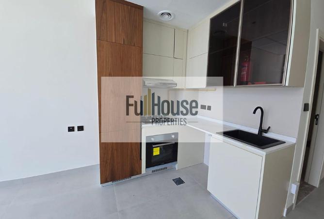 83226903 - Property Image 3