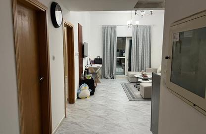 Apartment - 1 - 2 for rent in Axis Residence 8 - Axis Residence - Dubai Silicon Oasis - Dubai