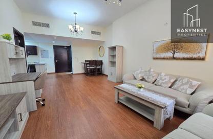 Apartment - 1 - 2 for sale in Silicon Gates 1 - Silicon Gates - Dubai Silicon Oasis - Dubai